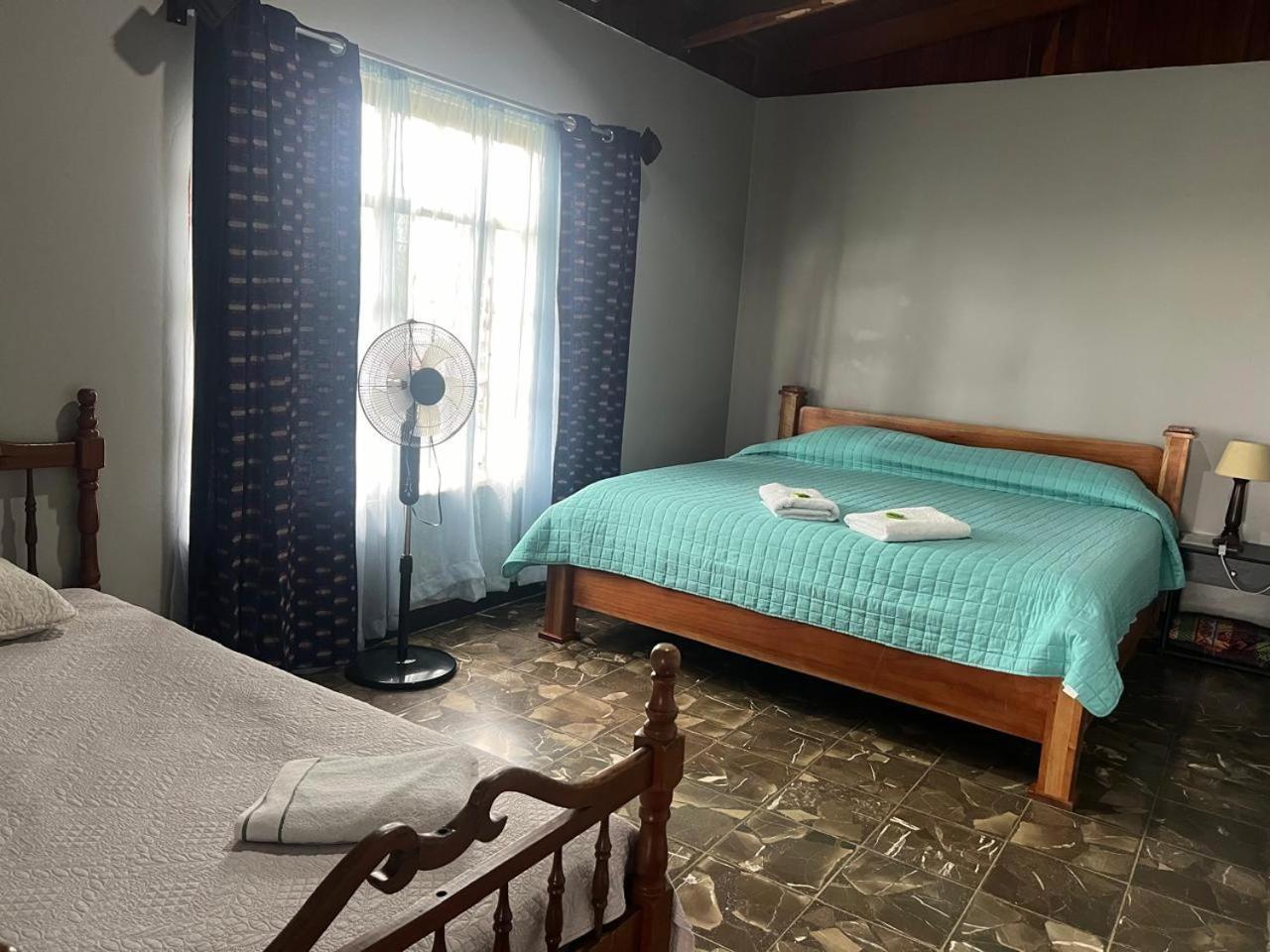 Casa Eva Lodging Costa Rica San Isidro De El General Quarto foto